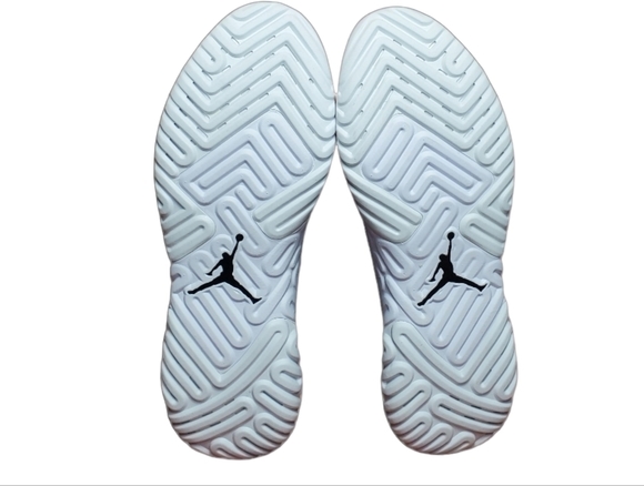 "Jordan" Proto-React University Red size 14 *Brand new in the box* - Picture 5 of 6